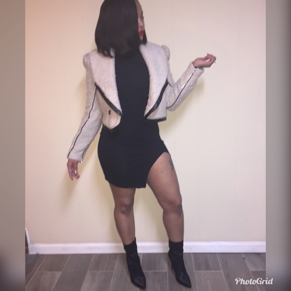 Bebe Jacket!! Oatmeal color w/ black trim - Picture 2 of 7